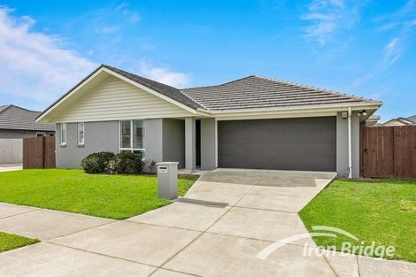 Photo of property in 8 Aviation Street, Takanini, 2112