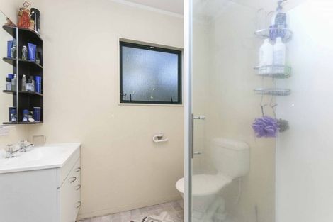 Photo of property in 256 Triangle Road, Massey, Auckland, 0614