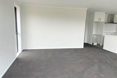 Photo of property in 128 Hinemoa Street, Levin, 5510