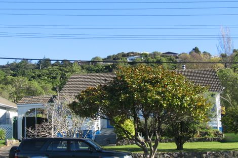 Photo of property in 206 George Street, Stokes Valley, Lower Hutt, 5019
