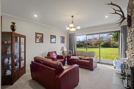 Photo of property in 2 Pheasant Lane, Aokautere, 4471