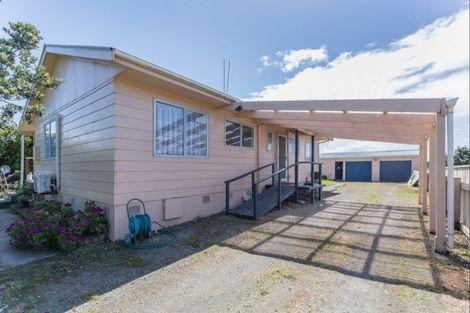 Photo of property in 44 Te Kiri Street, Himatangi Beach, Foxton, 4891