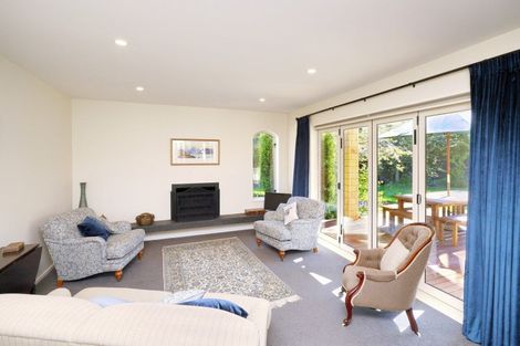 Photo of property in 10 Newton Place, Amberley, 7410