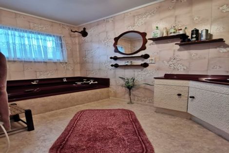 Photo of property in 15 Bickerstaffe Road, Maungaturoto, 0520