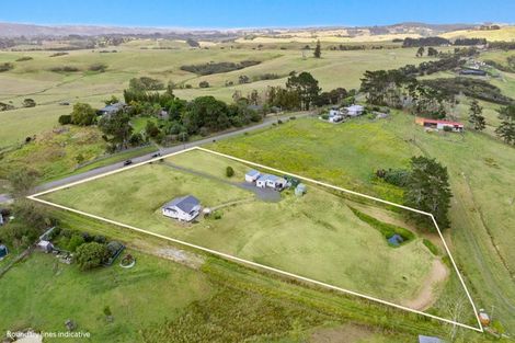Photo of property in 100 Evans Road, South Head, Helensville, 0874