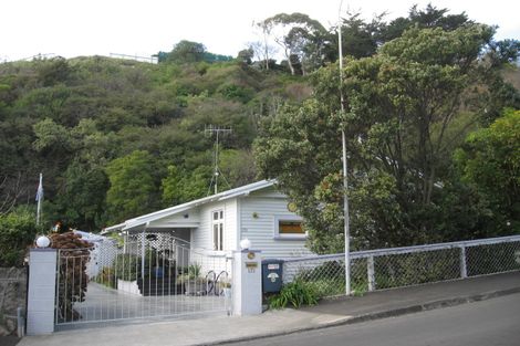 Photo of property in 171 Milton Road, Bluff Hill, Napier, 4110