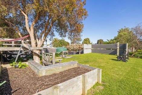 Photo of property in 60 Pinedale Crescent, Riversdale Beach, Masterton, 5872