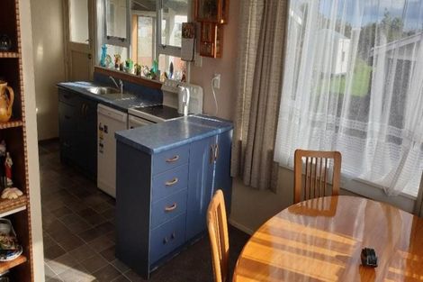 Photo of property in 167 Waihi Road, Hawera, 4610