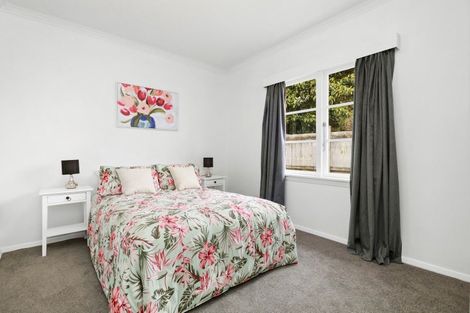 Photo of property in 12 Raukawa Grove, Trentham, Upper Hutt, 5018