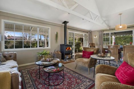 Photo of property in 42 Kayelene Place, Omokoroa, 3114