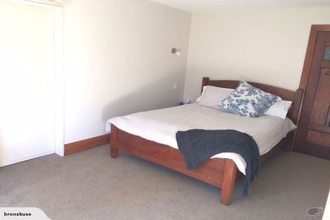 Photo of property in 113 Hackthorne Road, Cashmere, Christchurch, 8022