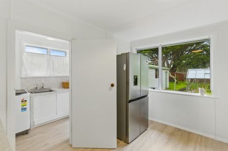 Photo of property in 96 Main Road, Titahi Bay, Porirua, 5022