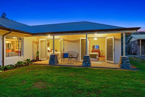 Photo of property in 101 Forest Lakes Road, Otaki, 5583