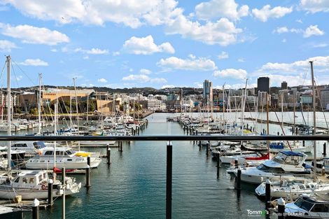 Photo of property in Clyde Quay Wharf, 2c/7 Clyde Quay Wharf, Te Aro, Wellington, 6011