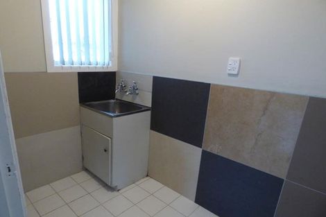 Photo of property in 12 Boundary Road, Clover Park, Auckland, 2019