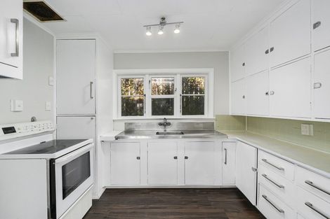 Photo of property in 20 Bledisloe Crescent, Wainuiomata, Lower Hutt, 5014