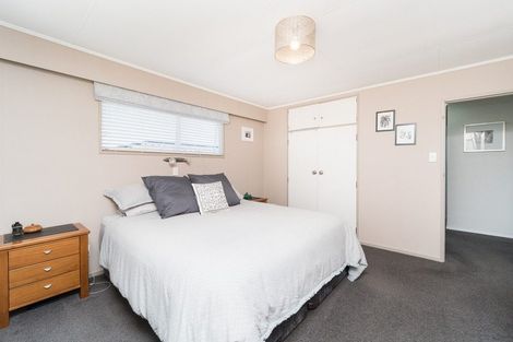 Photo of property in 3 Gainsborough Grove, Highbury, Palmerston North, 4412