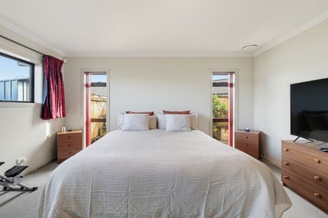 Photo of property in 5 Gilligan Close, College Estate, Whanganui, 4500