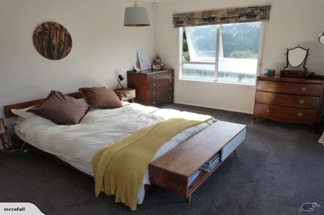 Photo of property in 68 Lake Road, Northcote, Auckland, 0627