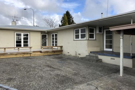 Photo of property in 69 Long Melford Road, Awapuni, Palmerston North, 4412