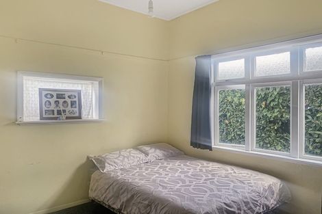 Photo of property in 17 York Street, Dannevirke, 4930