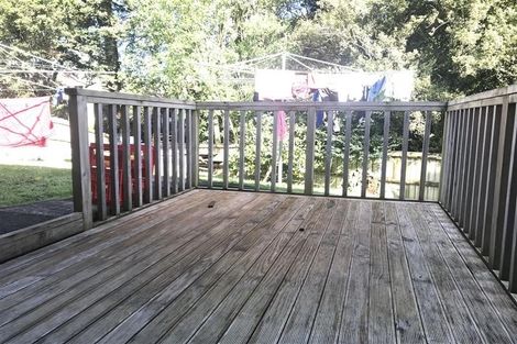 Photo of property in 63 Lawrence Crescent, Hillpark, Auckland, 2102