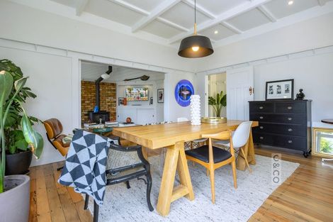 Photo of property in 56 Queen Street, Riverhead, 0820