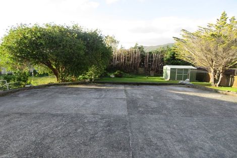 Photo of property in 20 Fraser Street, Wainuiomata, Lower Hutt, 5014