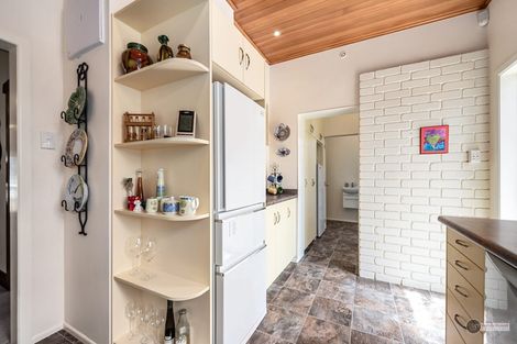 Photo of property in 25 Copeland Street, Hutt Central, Lower Hutt, 5011