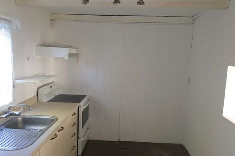 Photo of property in 2/53 Mathesons Road, Phillipstown, Christchurch, 8011