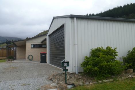 Photo of property in 47 Shields Street, Clyde, 9330