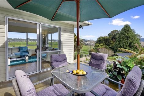 Photo of property in 10 Tanekaha Drive, Parahaki, Whangarei, 0112