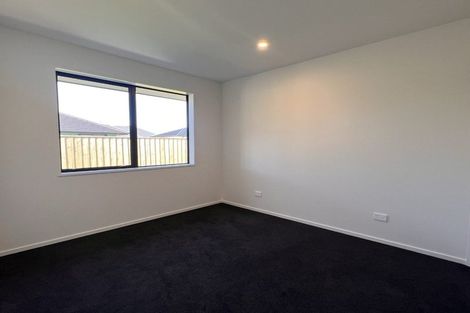 Photo of property in 132 Shillingford Boulevard, Rolleston, 7615