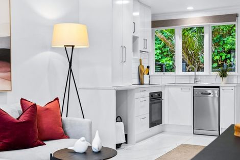 Photo of property in 2/67a Second Avenue, Kingsland, Auckland, 1021