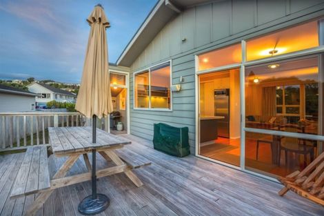 Photo of property in 2 Ayr Place, Papakowhai, Porirua, 5024