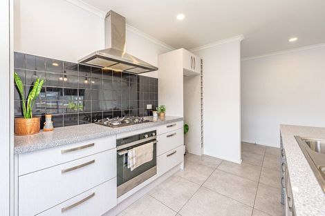 Photo of property in 15 Buckingham Place, Springvale, Whanganui, 4501