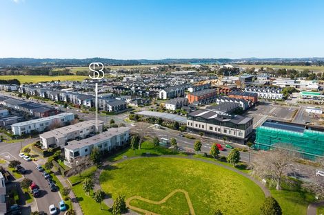 Photo of property in 32 Whenuapai Drive, Whenuapai, Auckland, 0618