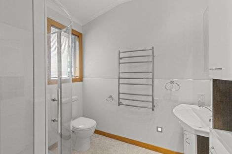 Photo of property in 36 Kent Street, Picton, 7220