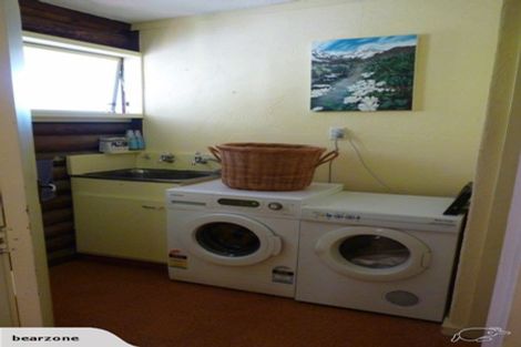 Photo of property in 69a Balmain Road, Birkenhead, Auckland, 0626