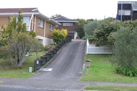 Photo of property in 6 Sunnyview Avenue, Shelly Park, Auckland, 2014