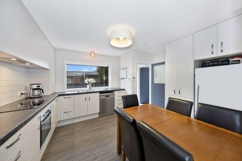 Photo of property in 27 Claridges Road, Casebrook, Christchurch, 8051