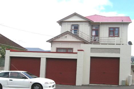 Photo of property in 96 Brougham Street, Mount Victoria, Wellington, 6011