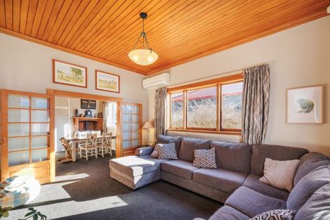 Photo of property in 32 Colombo Street, Hokowhitu, Palmerston North, 4410