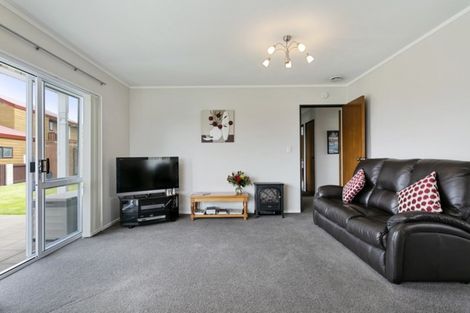 Photo of property in 96 Acacia Bay Road, Nukuhau, Taupo, 3330