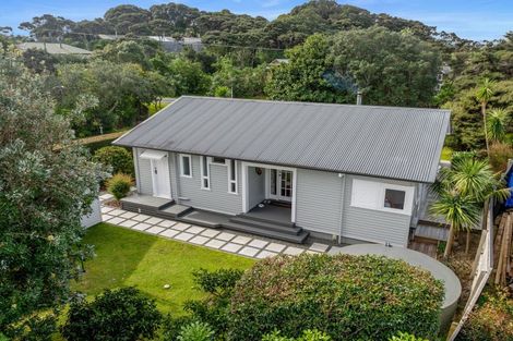 Photo of property in 1 Pohutukawa Place, Mangawhai Heads, Mangawhai, 0505