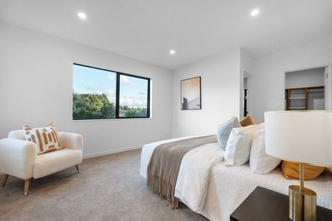 Photo of property in 41d Sunnynook Road, Forrest Hill, Auckland, 0620