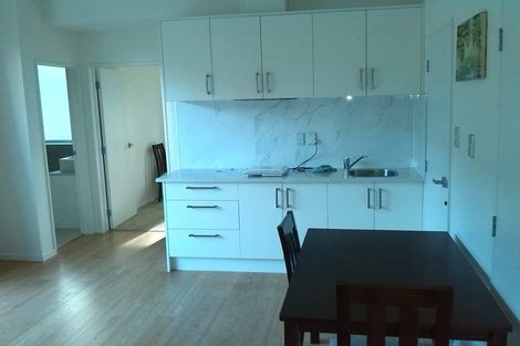 Photo of property in 60 Harrowglen Drive, Northcross, Auckland, 0630