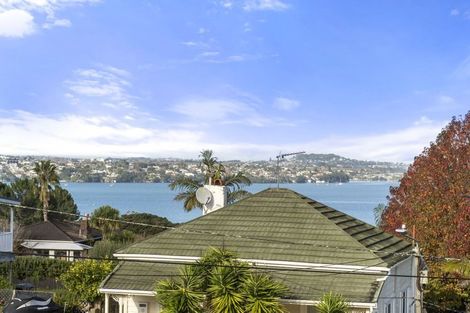 Photo of property in 81 Palmerston Road, Birkenhead, Auckland, 0626