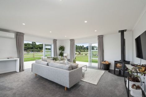 Photo of property in 13 Kahikatea Drive, Kinloch, Taupo, 3377