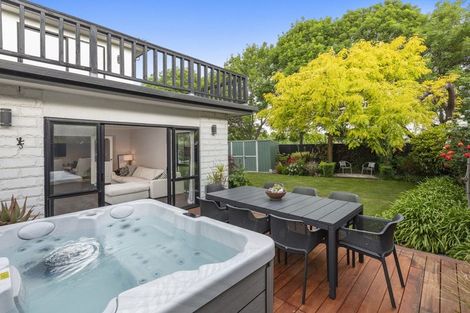Photo of property in 84 Regency Crescent, Redwood, Christchurch, 8051